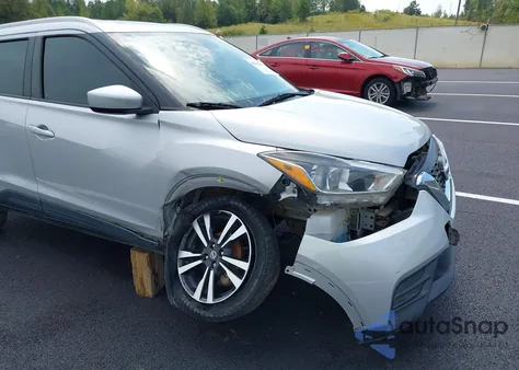 2019 Nissan Kicks Sv z USA, uszkodzony, nr VIN 3N1CP5CUXKL505539